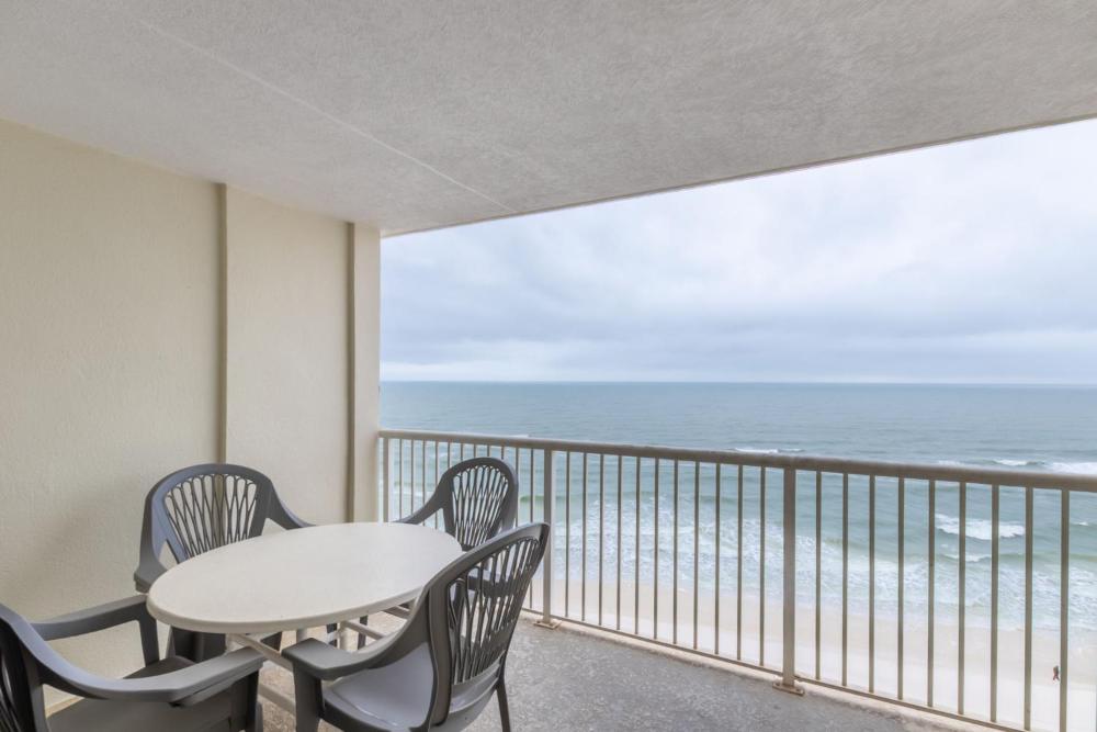 Royal Palms Condominiums